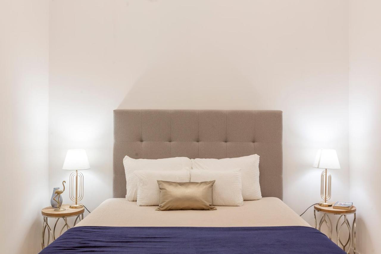 Stylish Luxury Apartment By Anna บูดาเปสต์ ภายนอก รูปภาพ