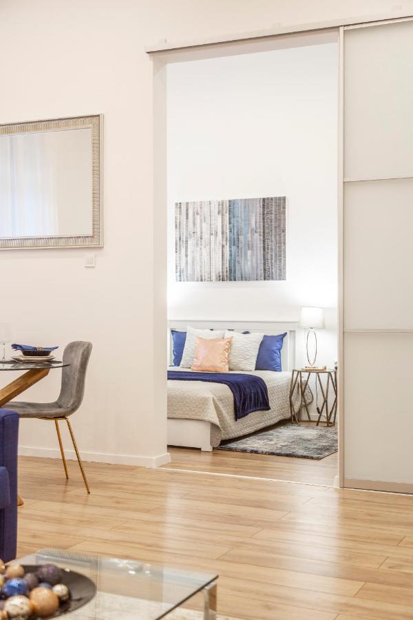 Stylish Luxury Apartment By Anna บูดาเปสต์ ภายนอก รูปภาพ